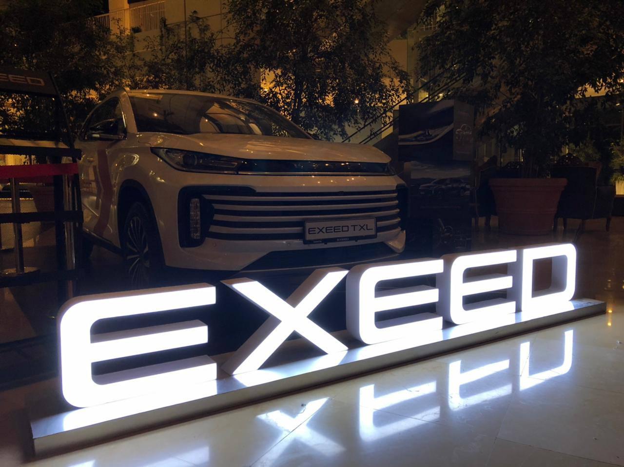 Световые буквы EXEED
